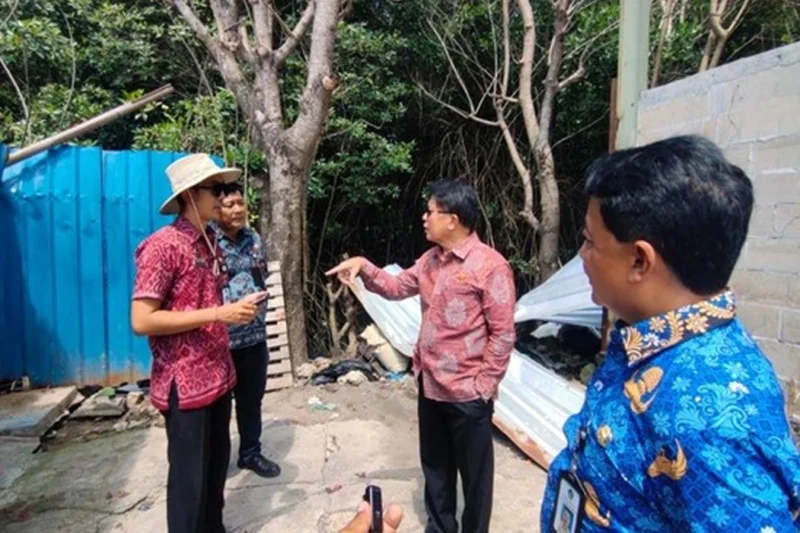 Bule Rusia Kuasai Hutan Mangrove Bali, Dewan Terkejut