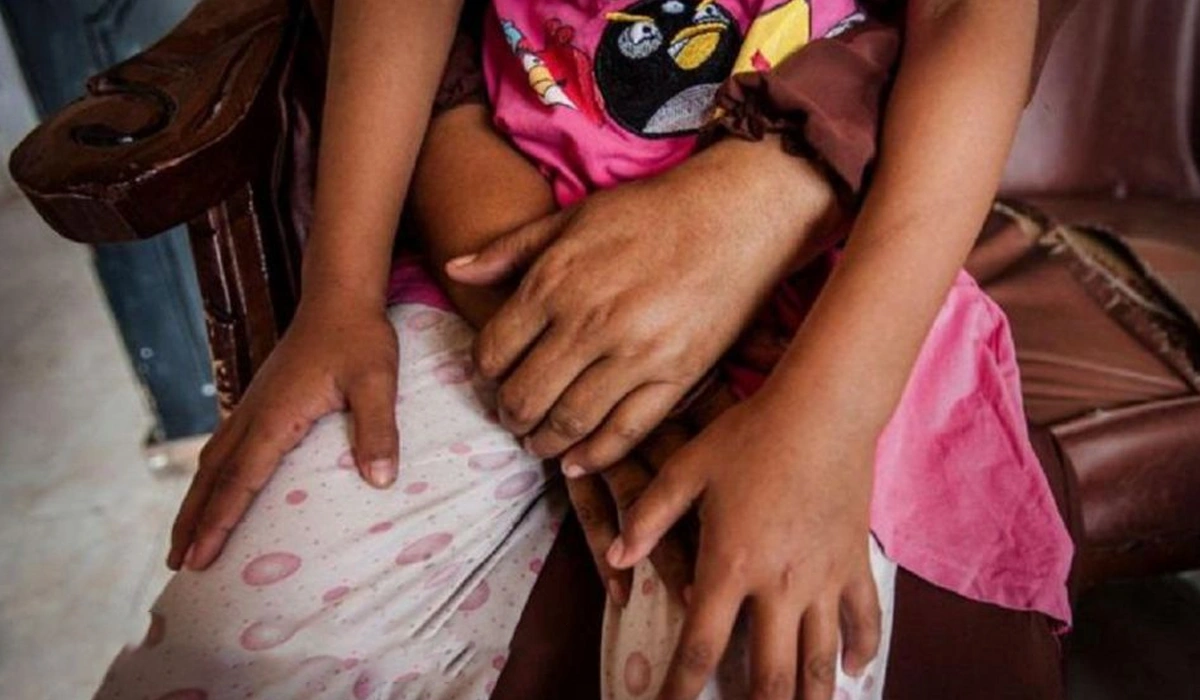 Tragis,-Anak-5-Tahun-Jadi-Korban-Perkosaan-Dengan-Modus-HP