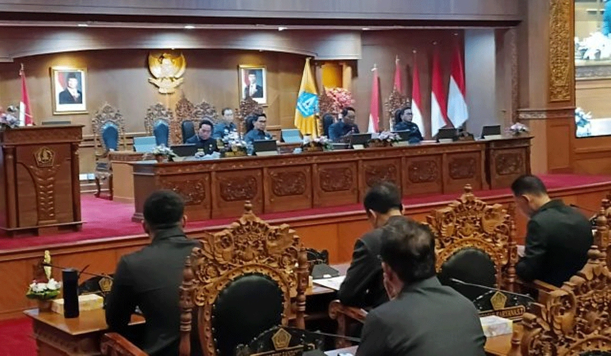 Cegah Rabies, DPRD Badung Siapkan Perda Amankan Citra Pariwisata Bali