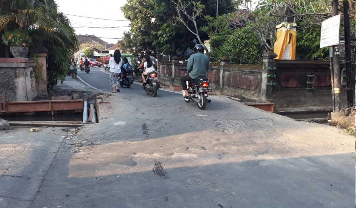 Kondisi-Jalan-dan-Dampaknya