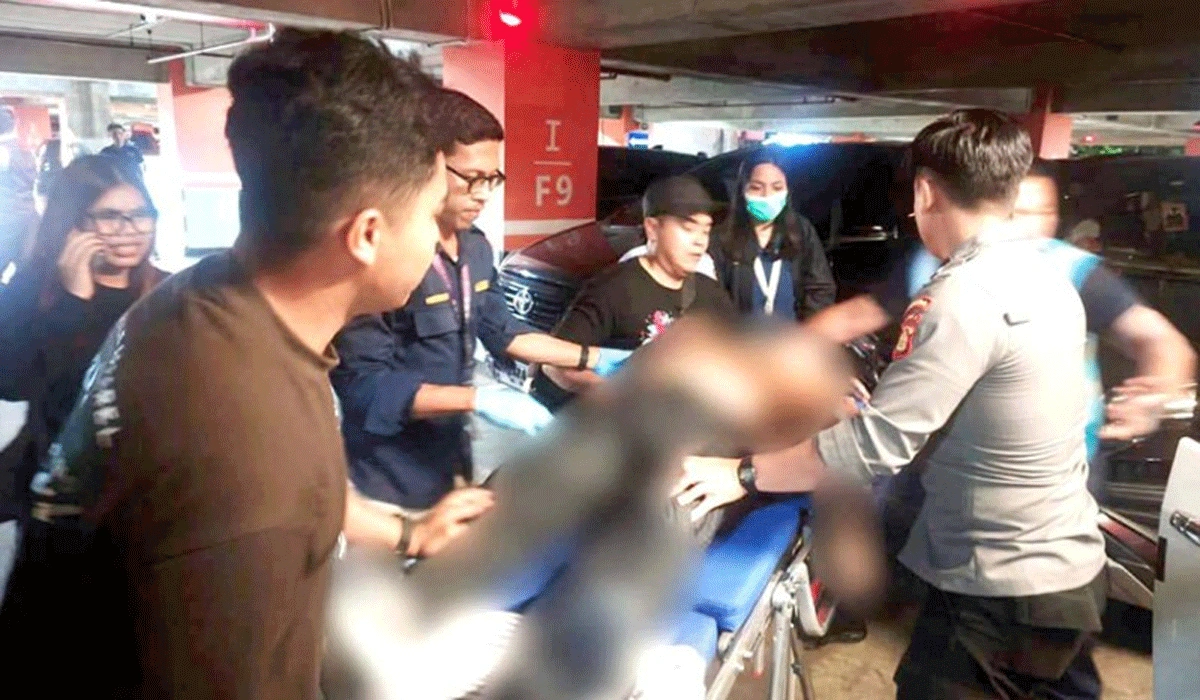 Tragedi Di Bandara Ngurah Rai, Sopir Freelance Ditemukan Meninggal Di Dalam Mobil