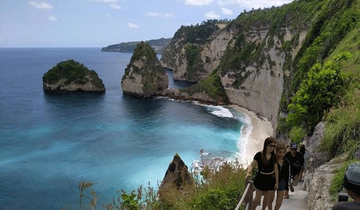 Nusa Penida Berantas Korupsi Retribusi Pariwisata Dengan Pendampingan Polisi