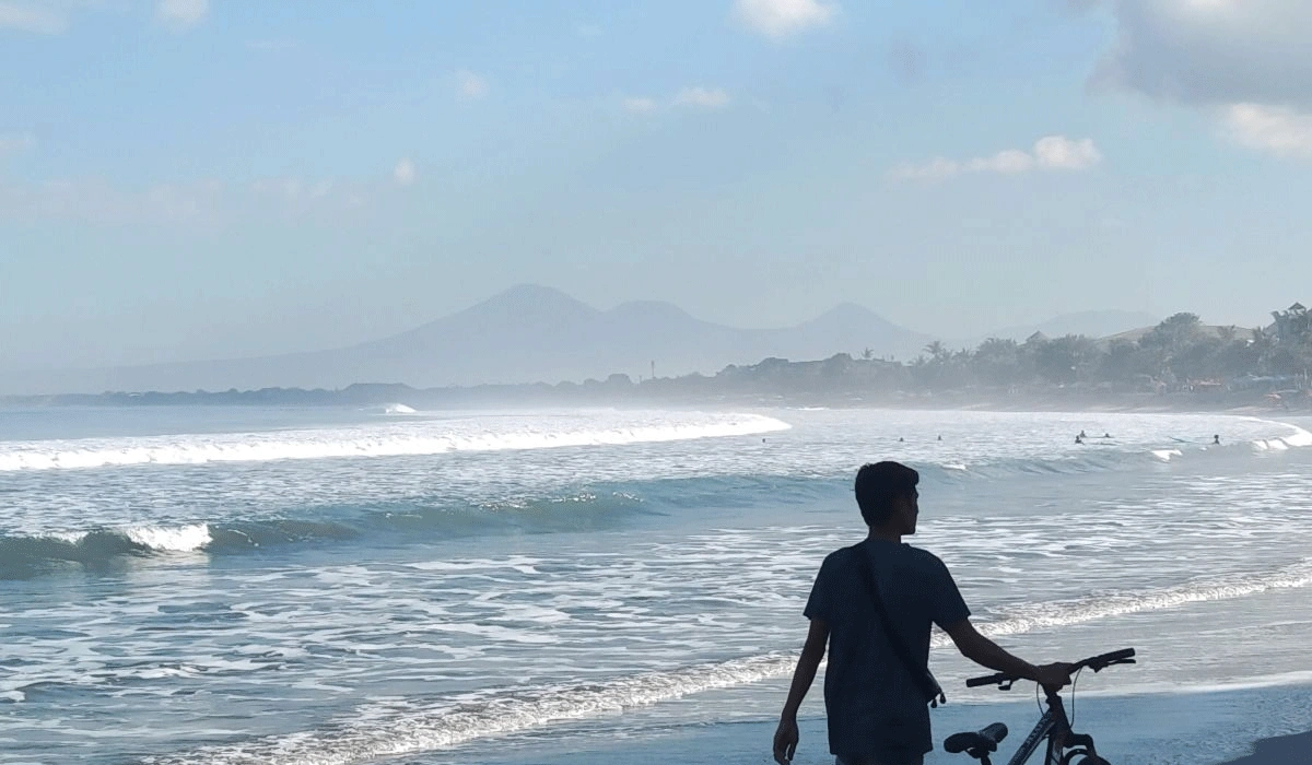 Upaya Masyarakat dan Pemerintah Hadapi Rob