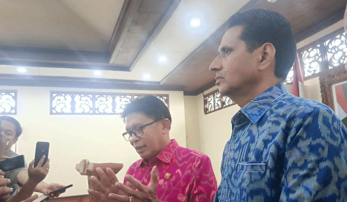 DPRD Bali Serahkan Rekomendasi Proyek Lift Kaca, Gubernur Koster Siap