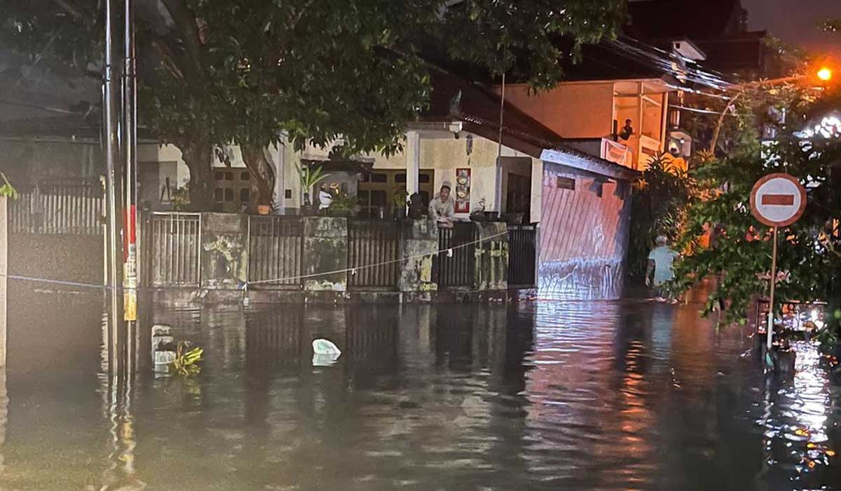 Banjir Rendam Denpasar-Badung, Air Setinggi 1 Meter 4 Warga Dievakuasi